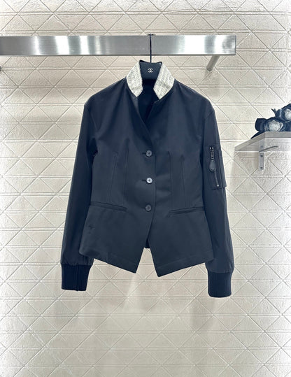 Pocket stand up collar jacket