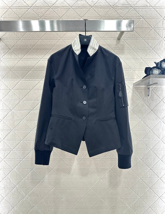 Pocket stand up collar jacket