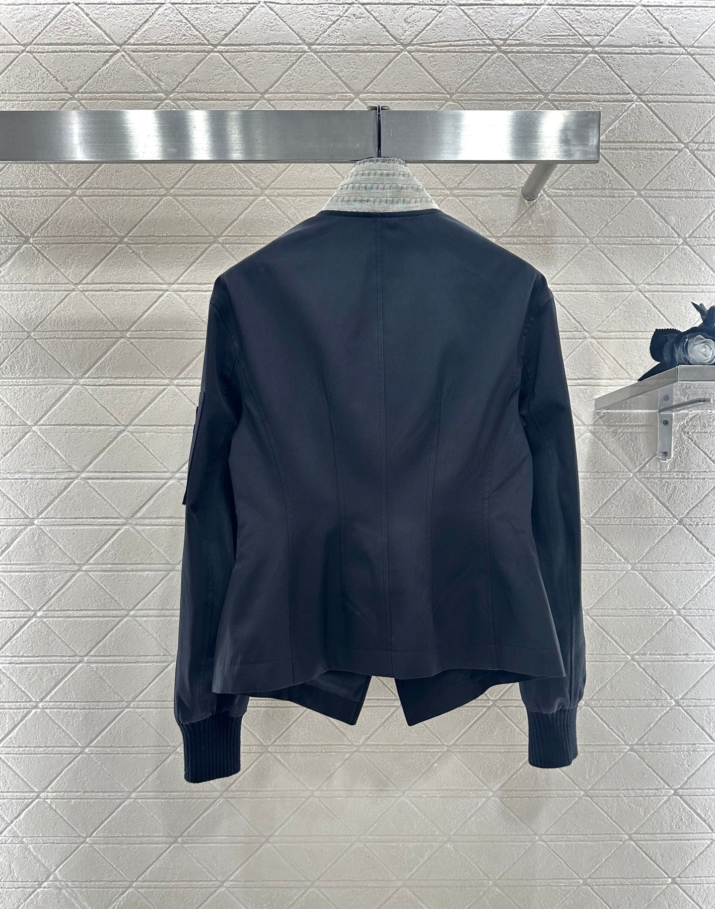 Pocket stand up collar jacket