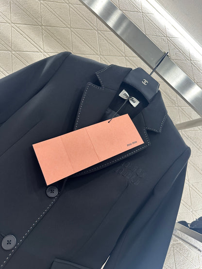 Suit jacket pleated skirt set