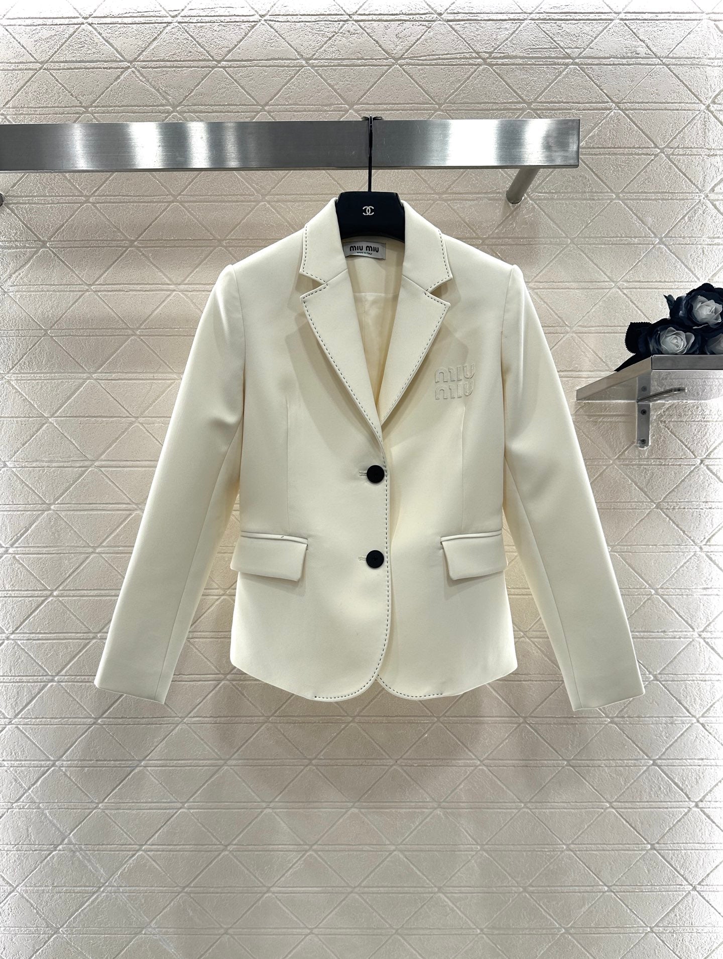 Suit jacket pleated skirt set