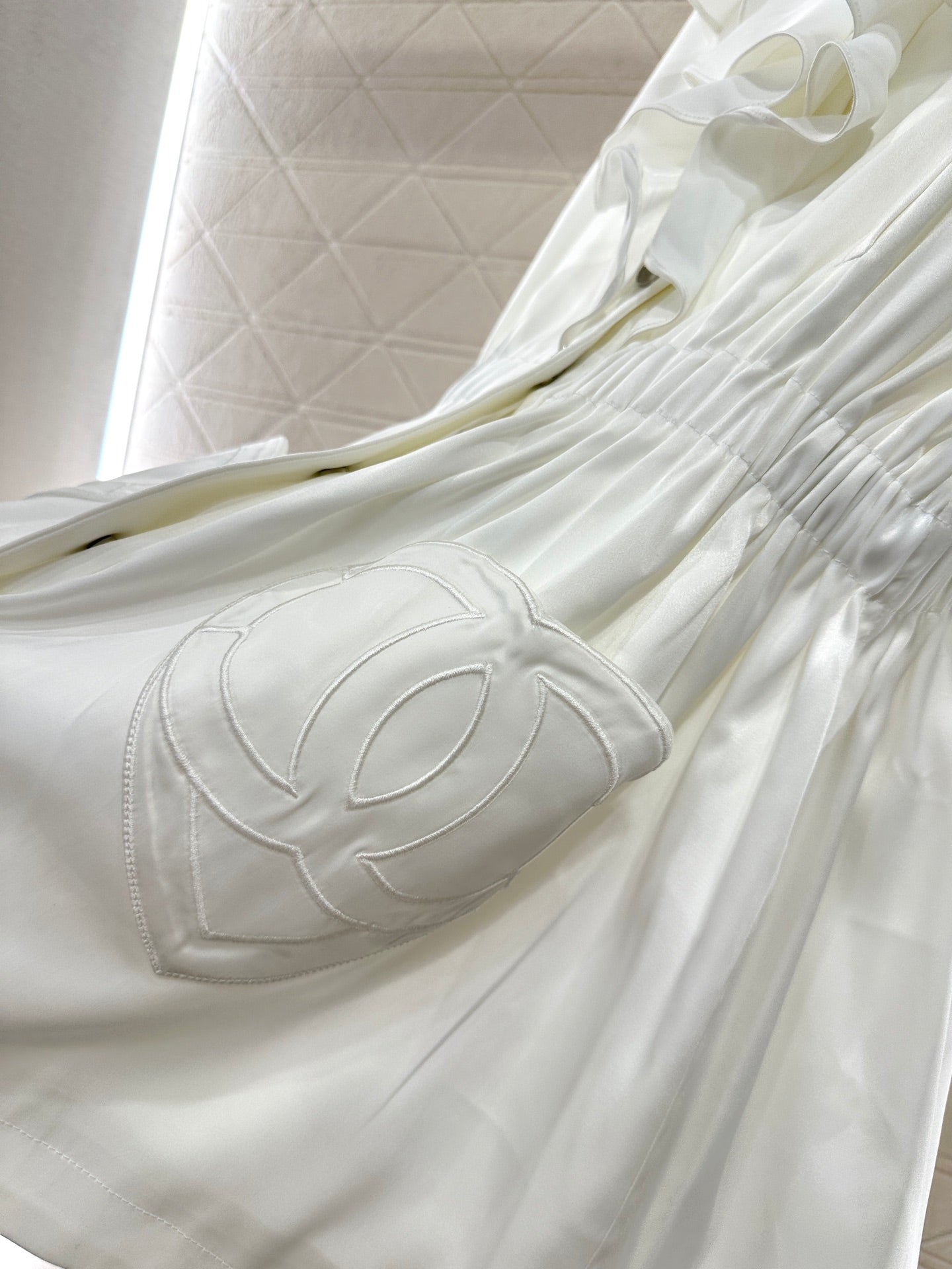 Mushroom lace mid length windbreaker jacket