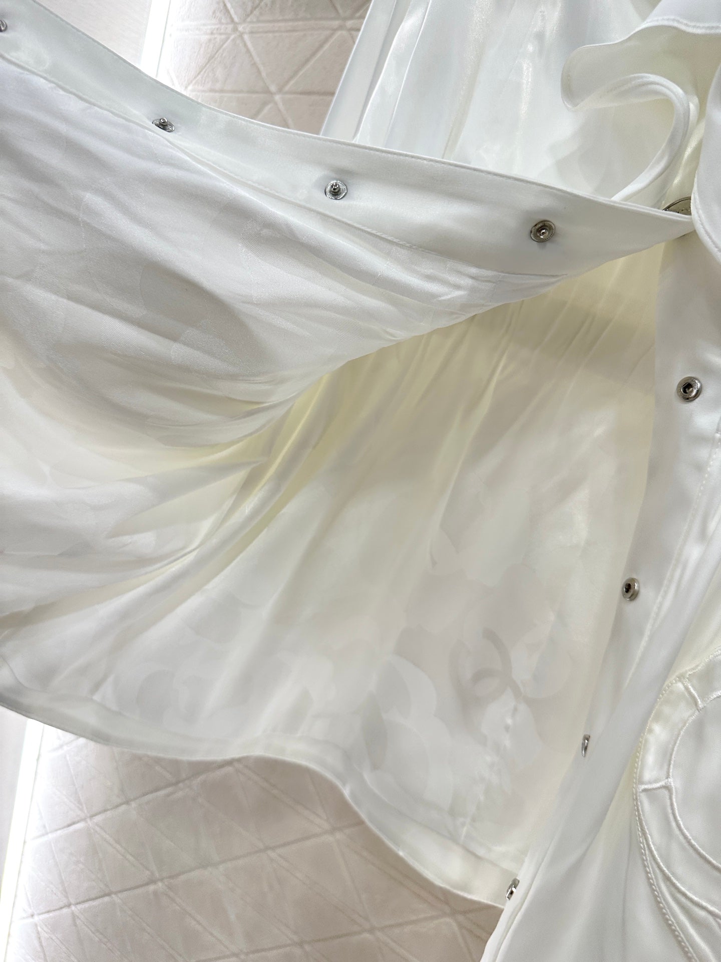 Mushroom lace mid length windbreaker jacket