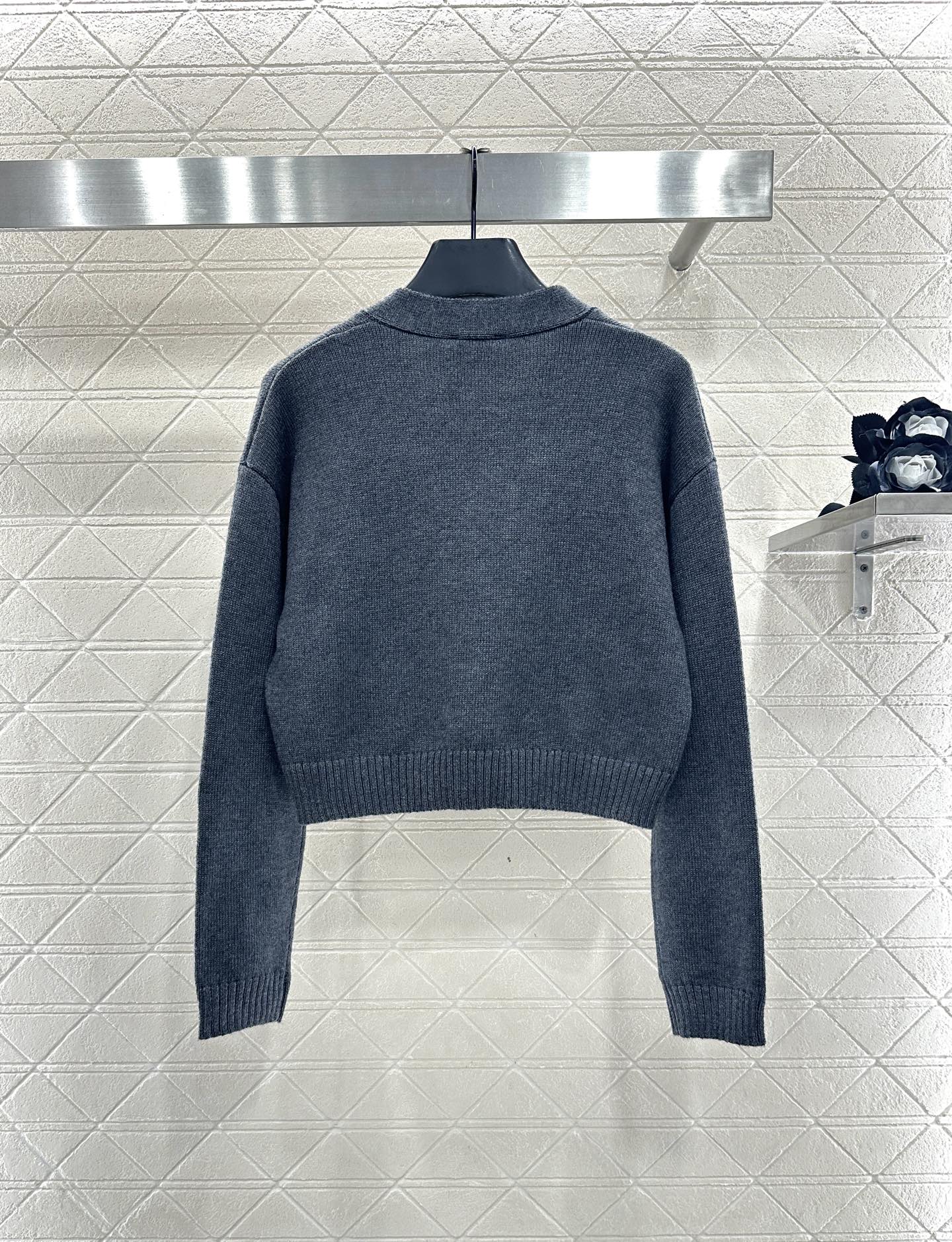 Double C heart letter knitted cardigan