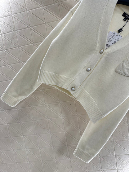 Double C heart letter knitted cardigan