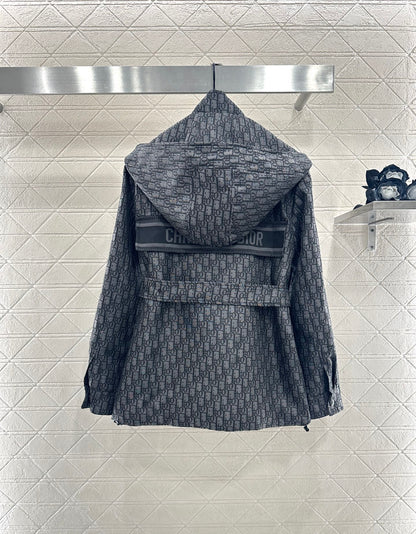 Hooded waistband jacquard jacket