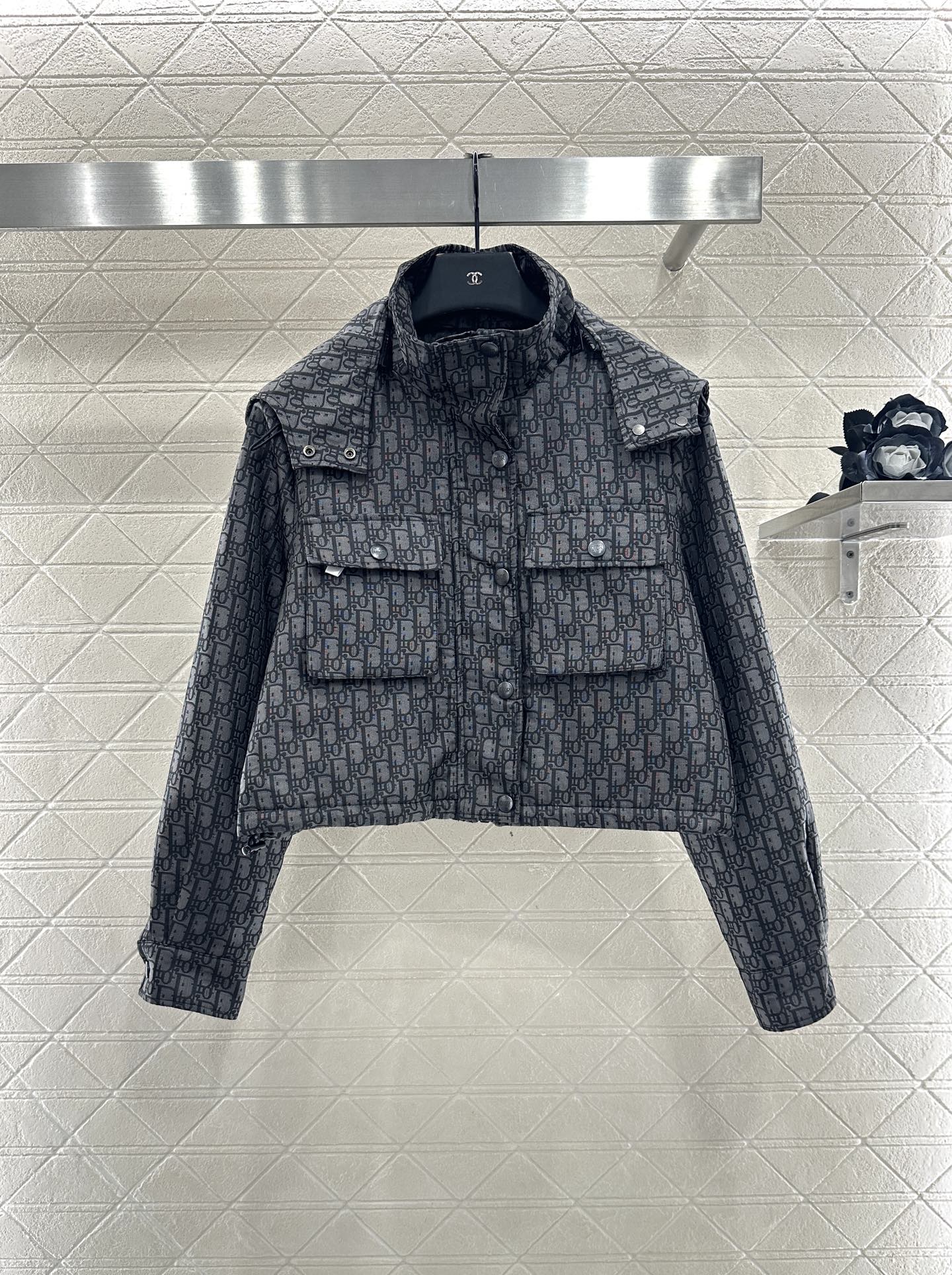 Collar hooded jacquard jacket