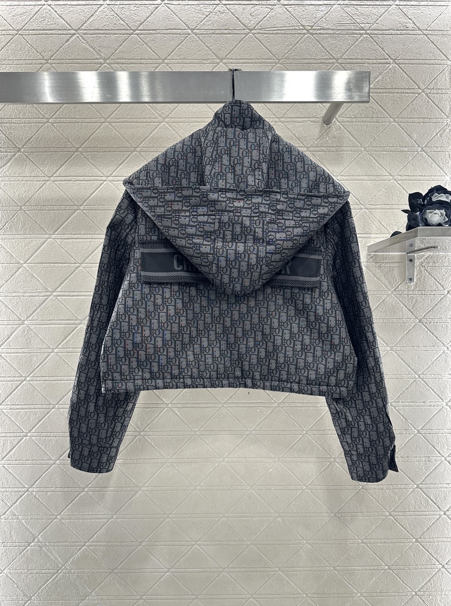 Collar hooded jacquard jacket