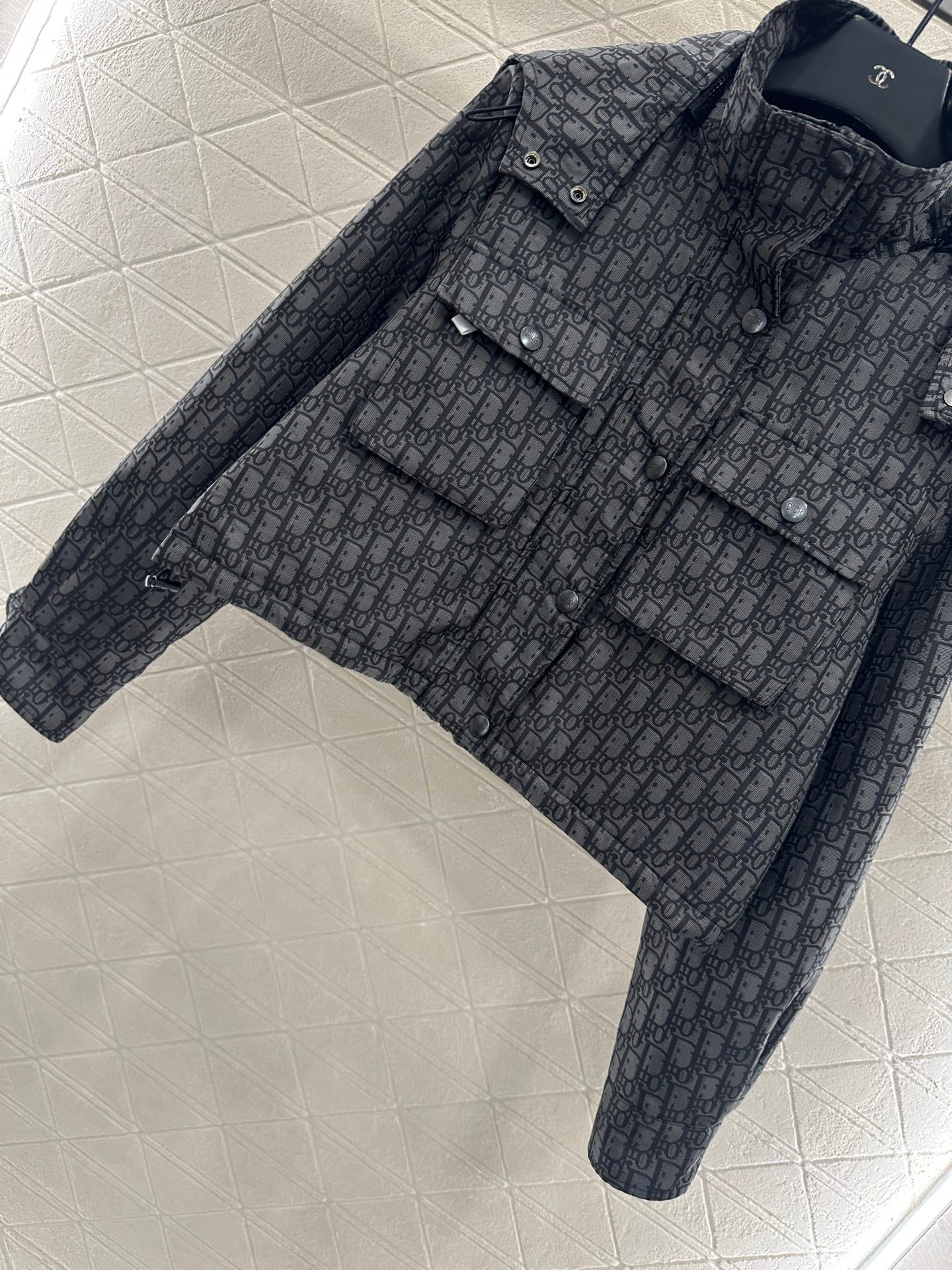 Collar hooded jacquard jacket