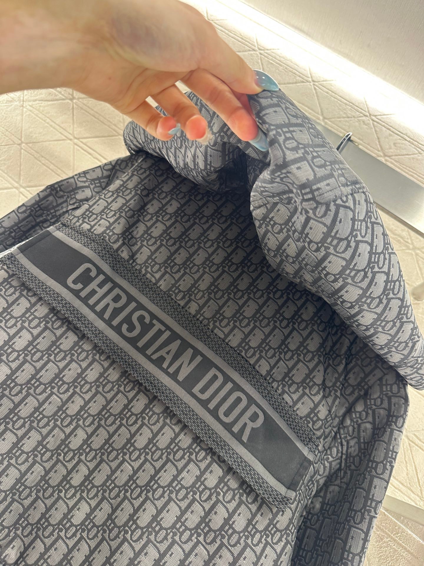 Collar hooded jacquard jacket