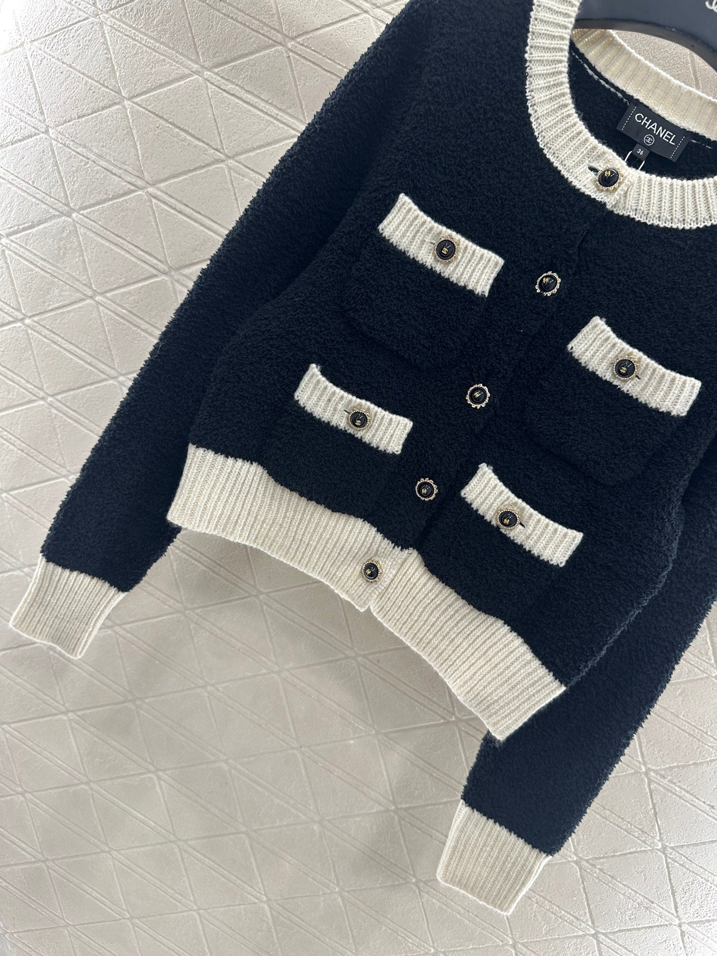 Color blocking pocket knitted cardigan