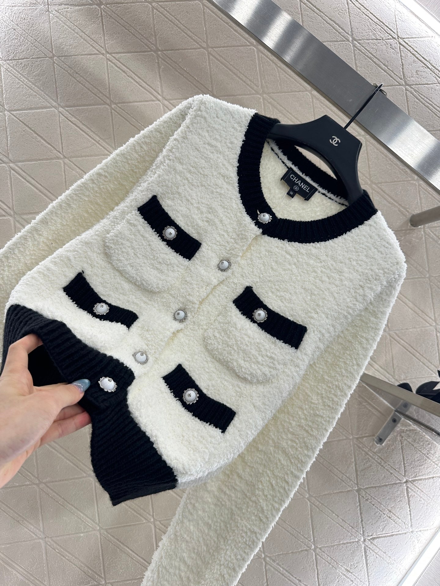 Color blocking pocket knitted cardigan