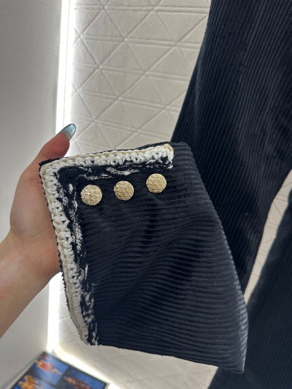 Corduroy tied edge slit slightly flared pants