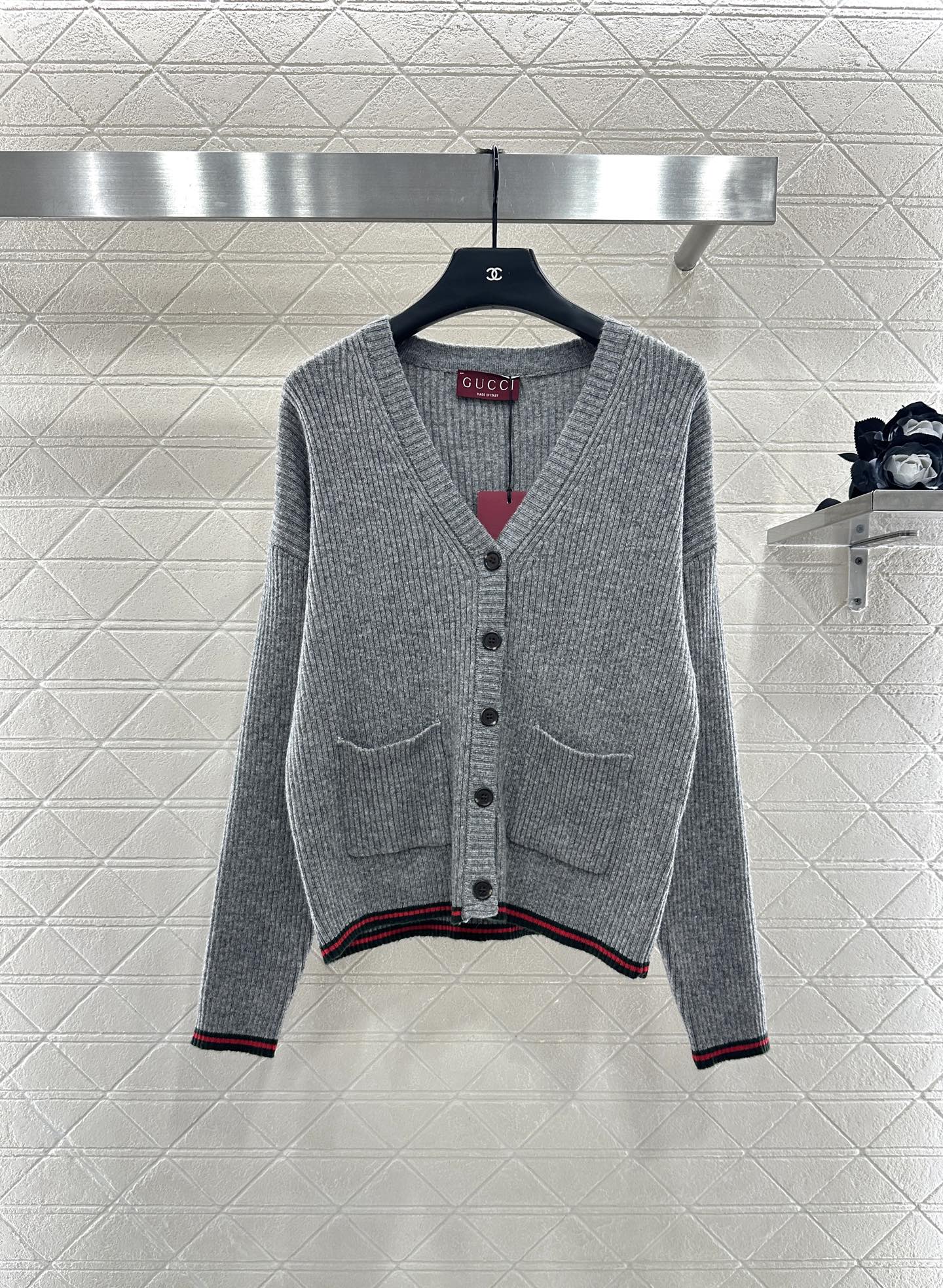 Color blocking pocket set