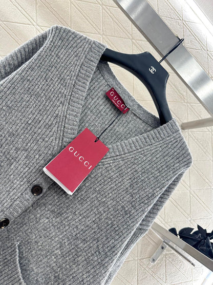 Color blocking pocket set