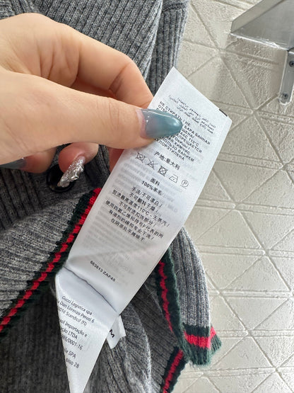 Color blocking pocket set