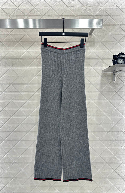 Color blocking pocket set