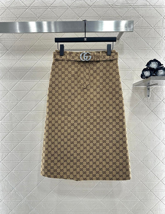 Jacquard waistband mid length skirt