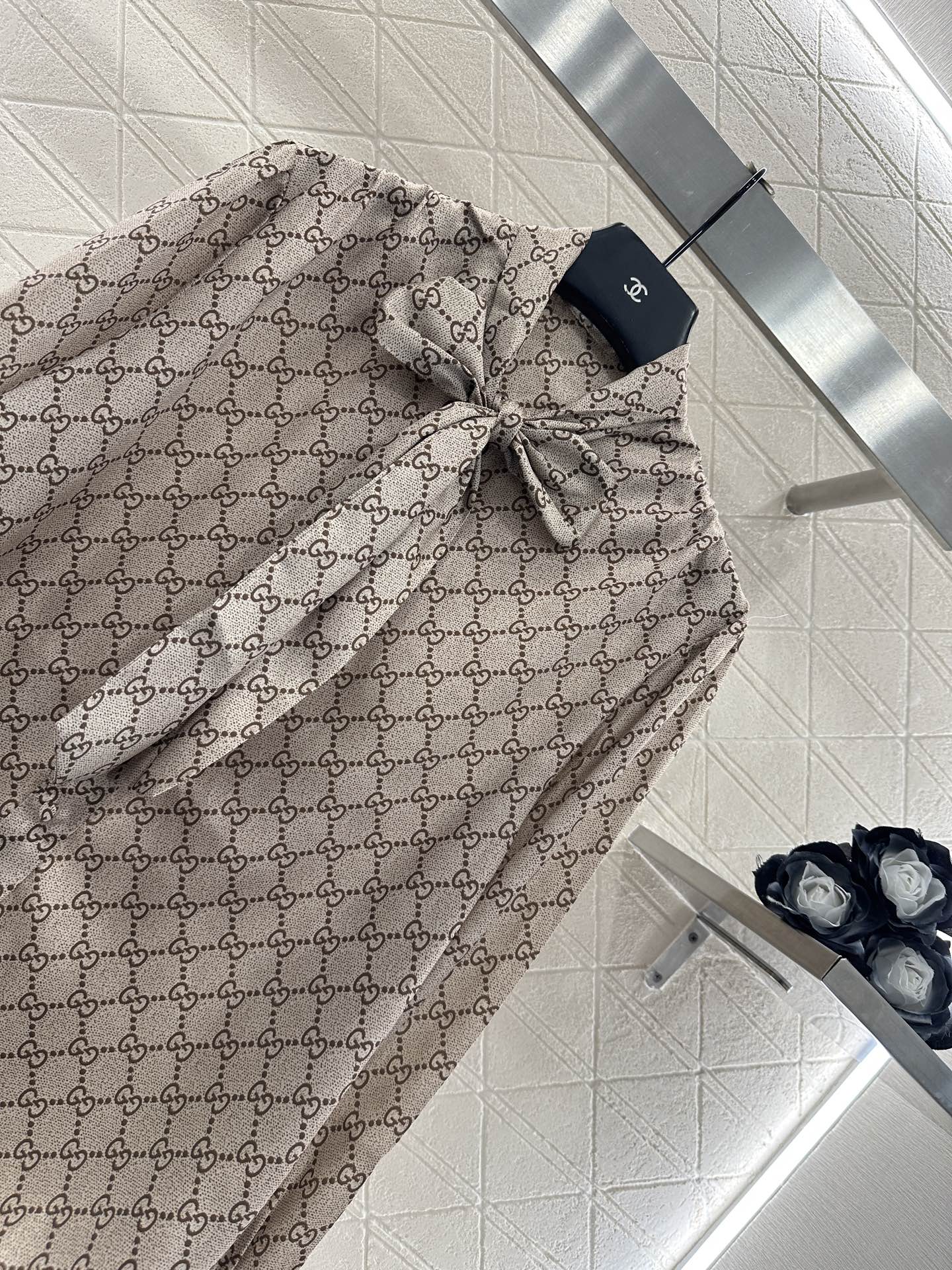 Lace up printed shirt