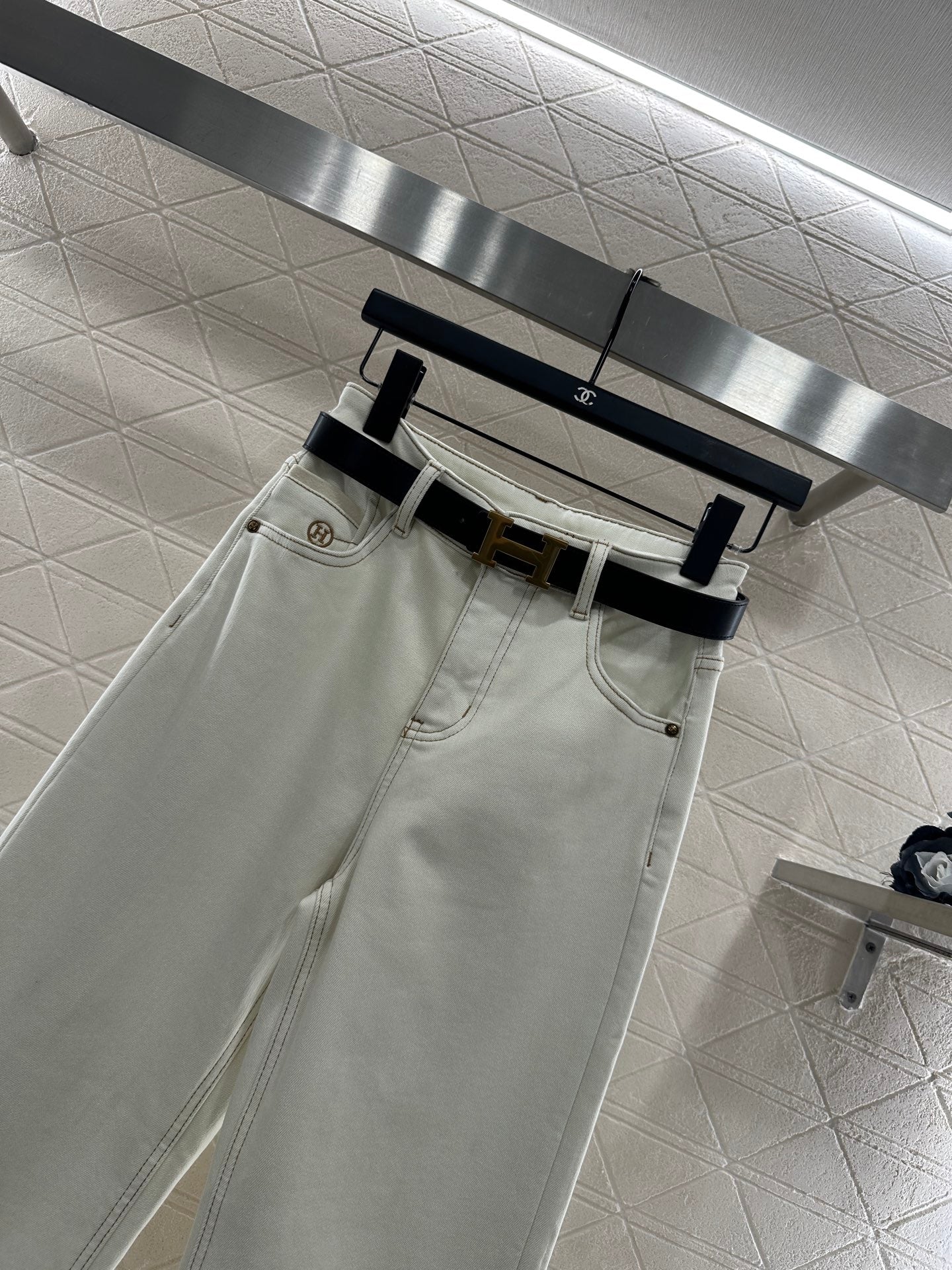 Straight waist belt with fleece jeans