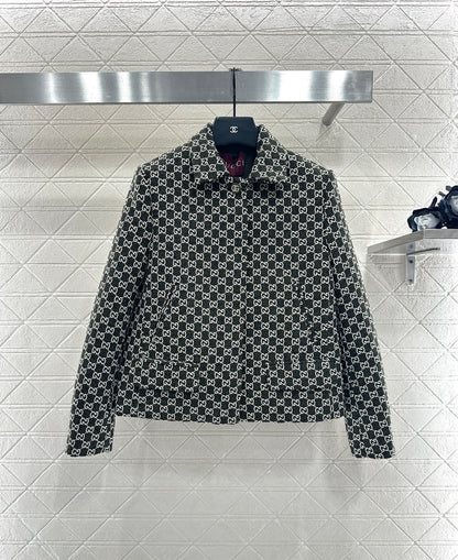 Flip collar jacquard short suit