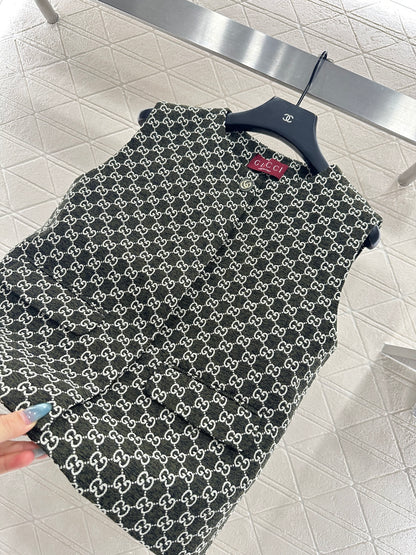 Round neck jacquard vest