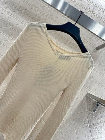 Slim fit base striped knitted long sleeved shirt