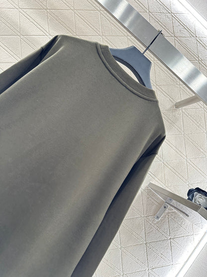 Round neck letter logo hoodie