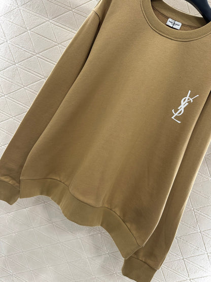 Round neck letter logo hoodie