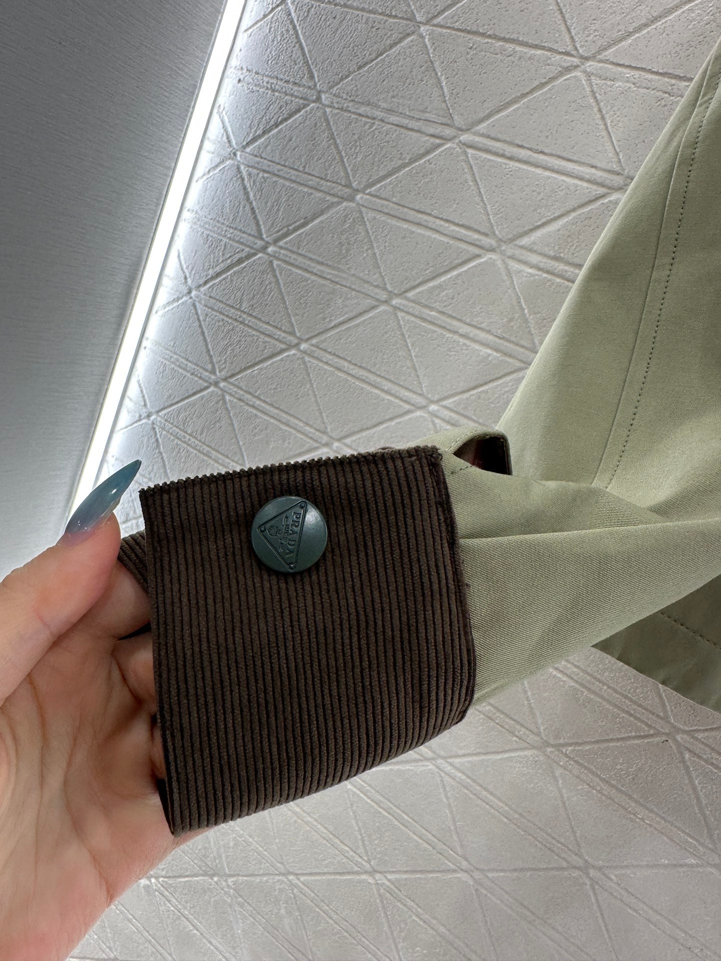 Corduroy collar contrasting jacket jacket