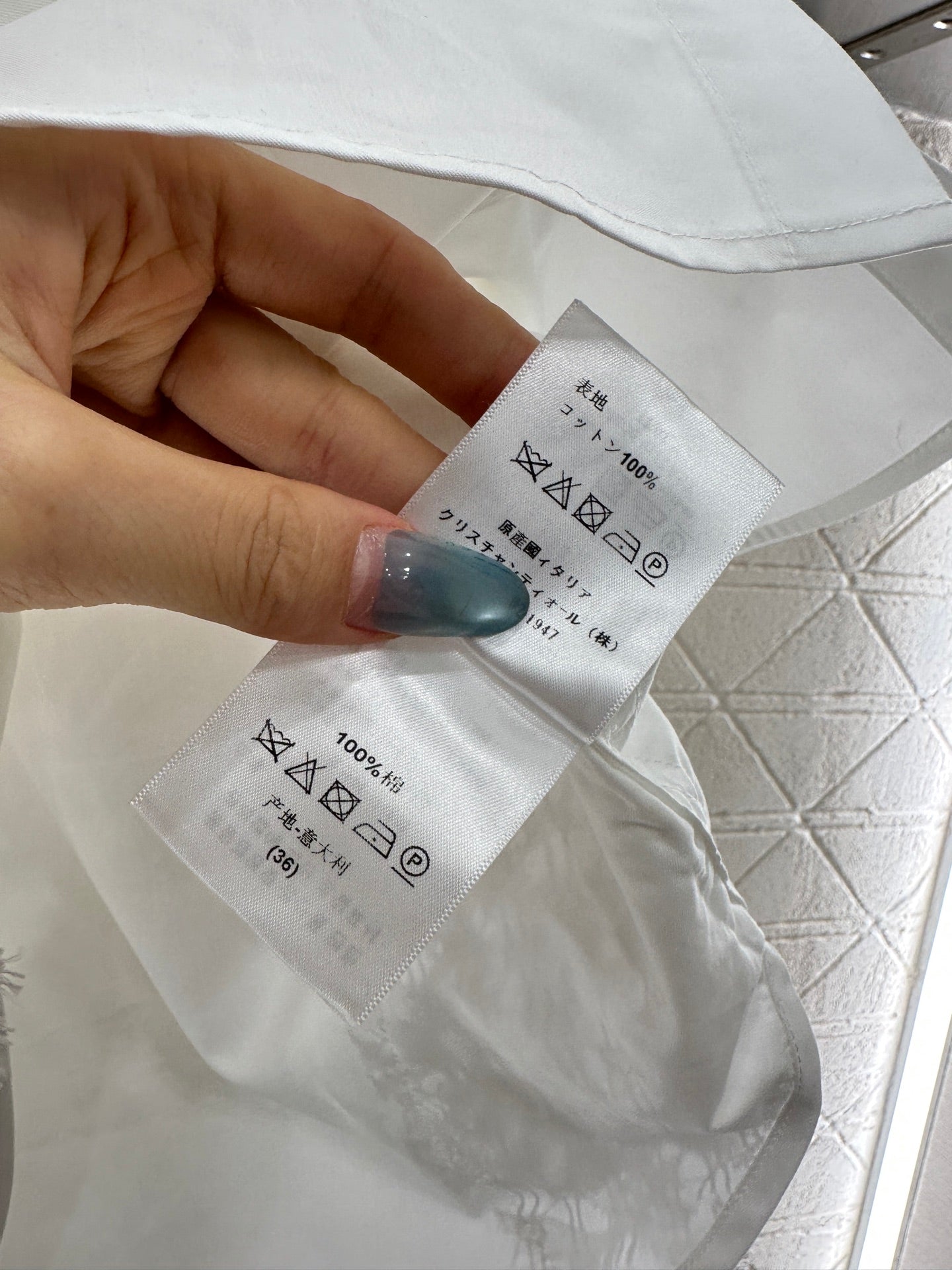 Solid color lace shirt