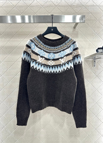 Heavy industry crochet round neck pullover sweater