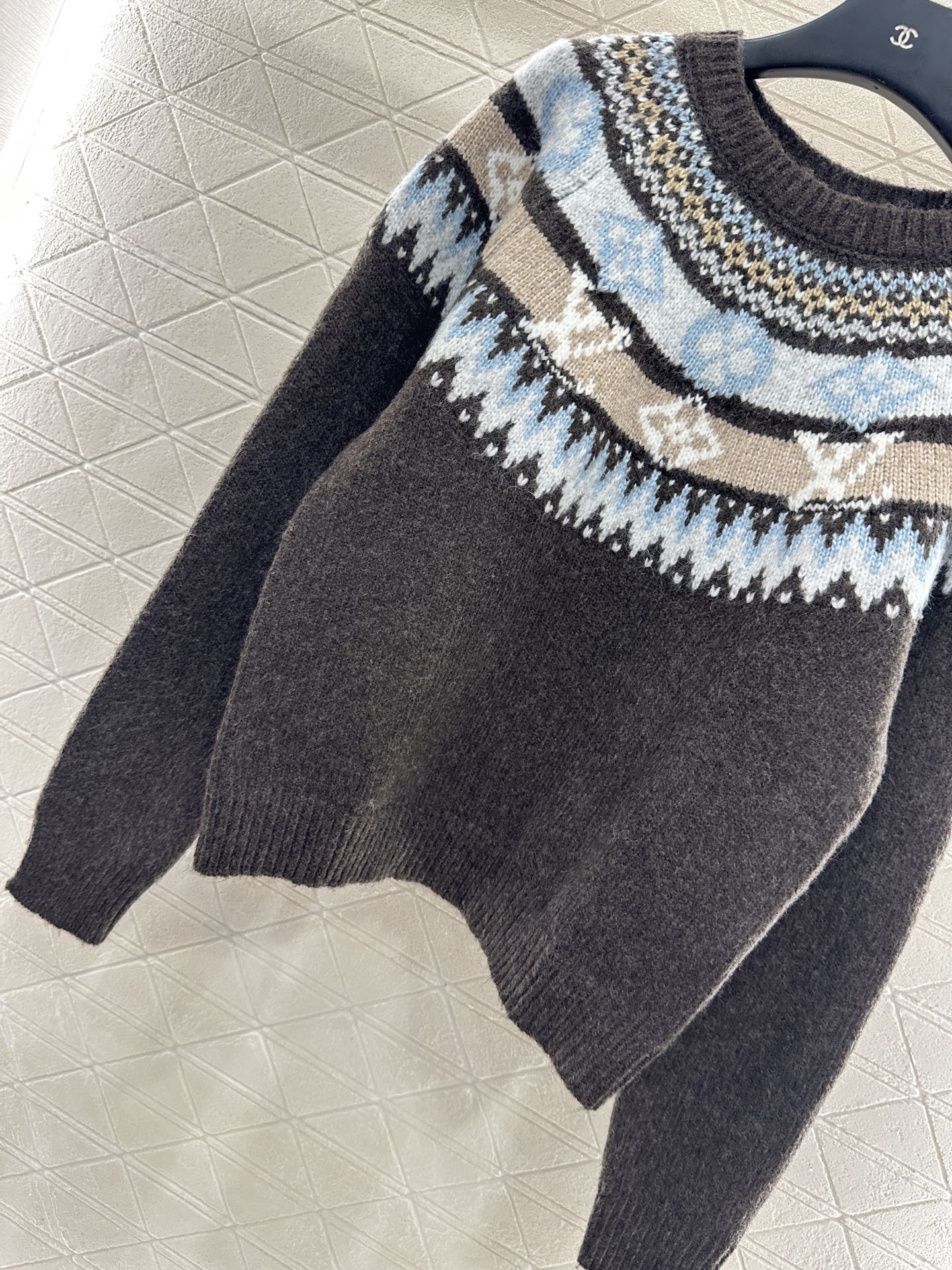 Heavy industry crochet round neck pullover sweater