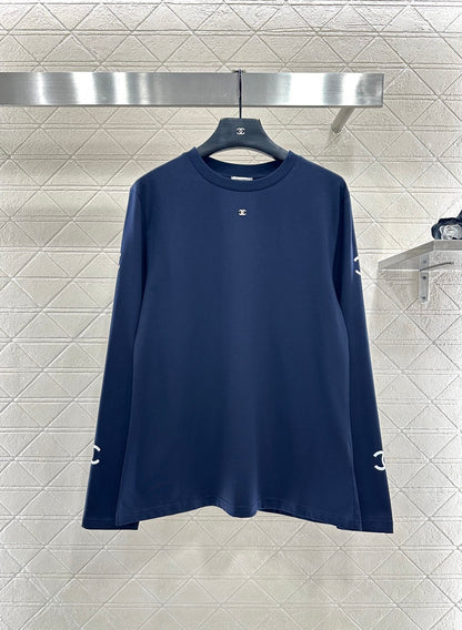Loose logo long sleeved top