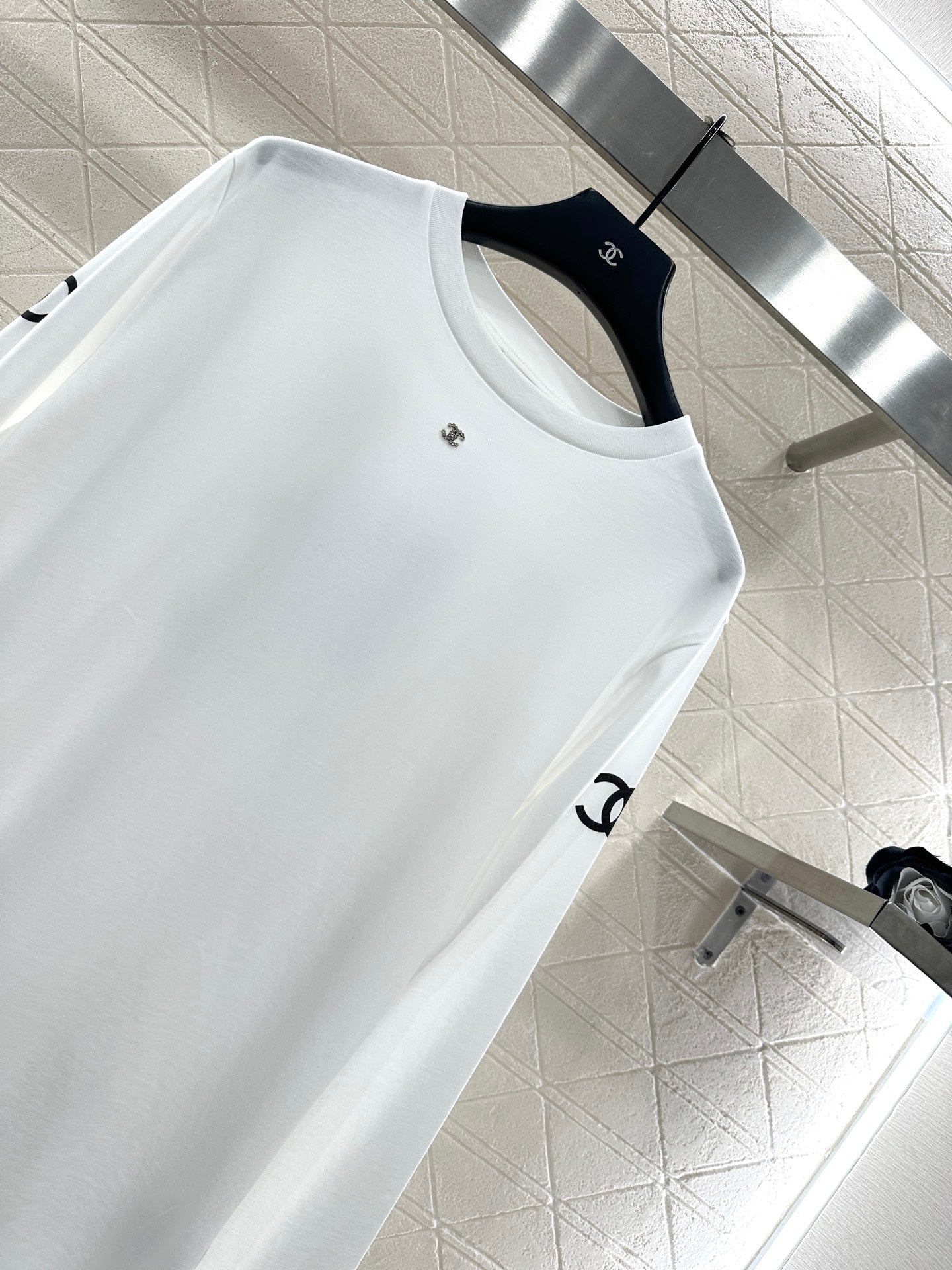 Loose logo long sleeved top