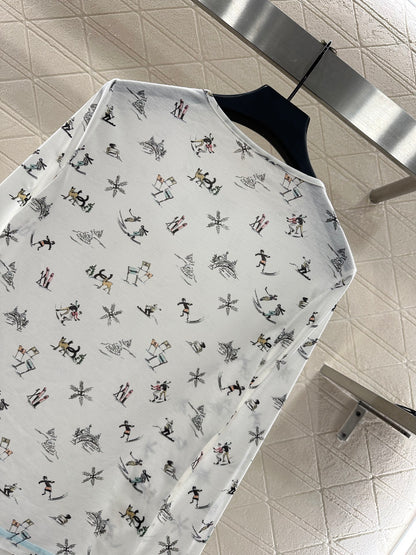 Round neck design ski print top