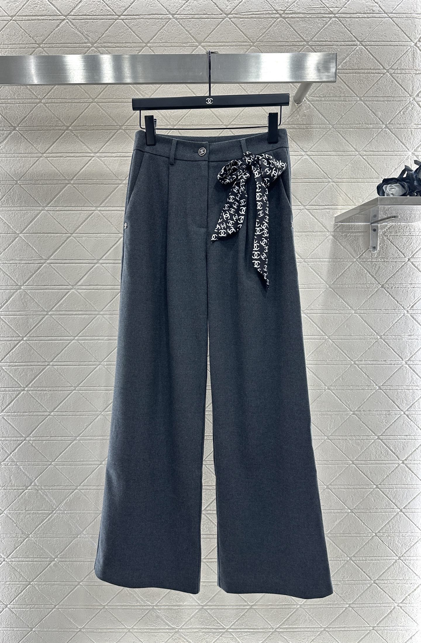 Silk scarf wide leg pants