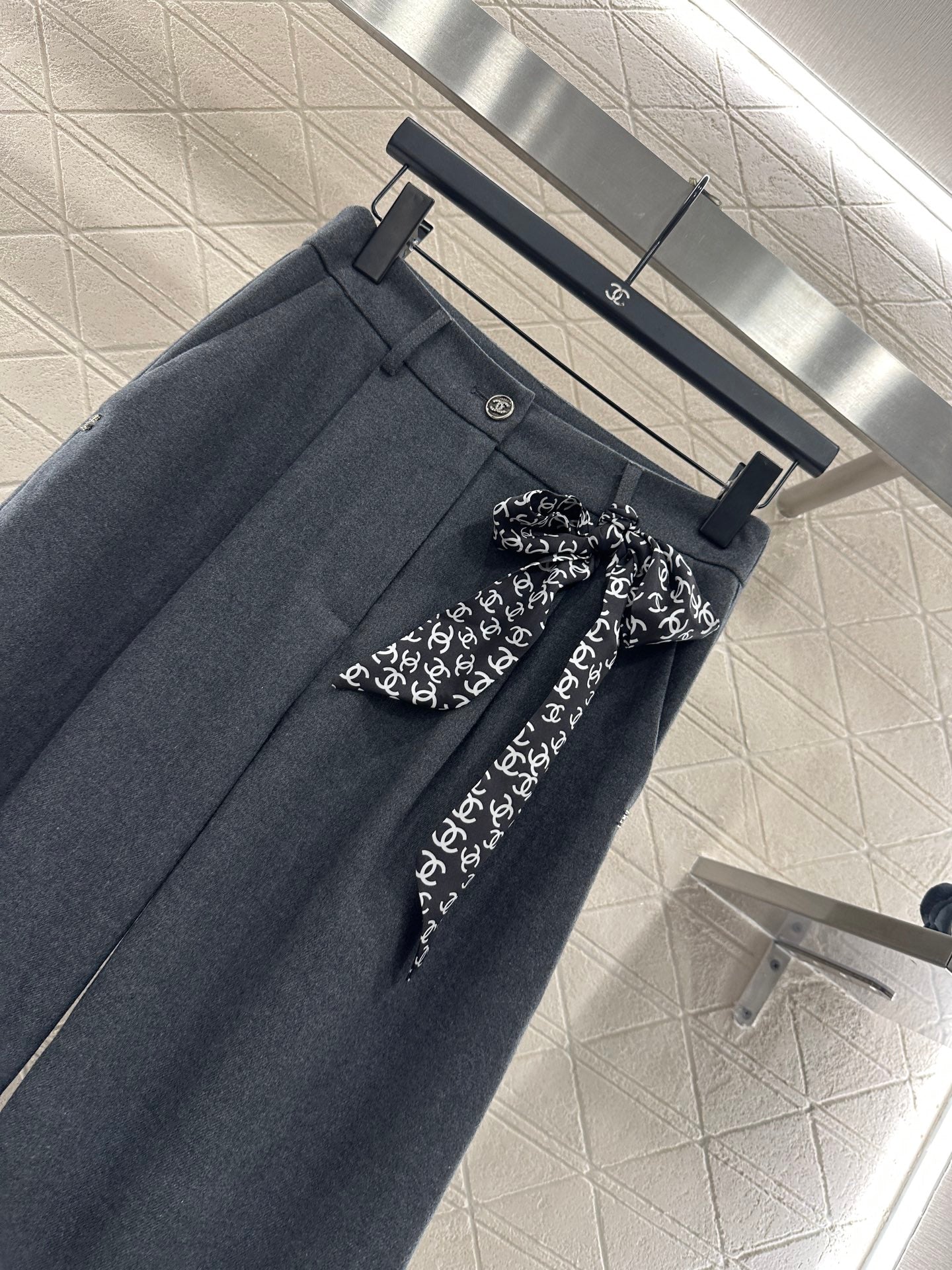 Silk scarf wide leg pants