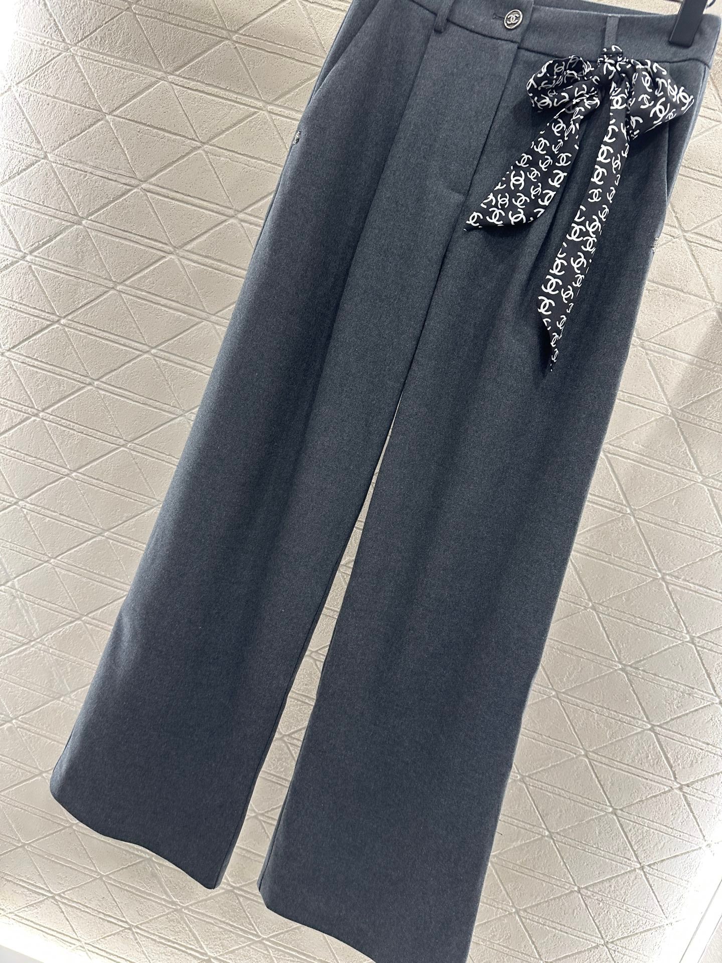 Silk scarf wide leg pants