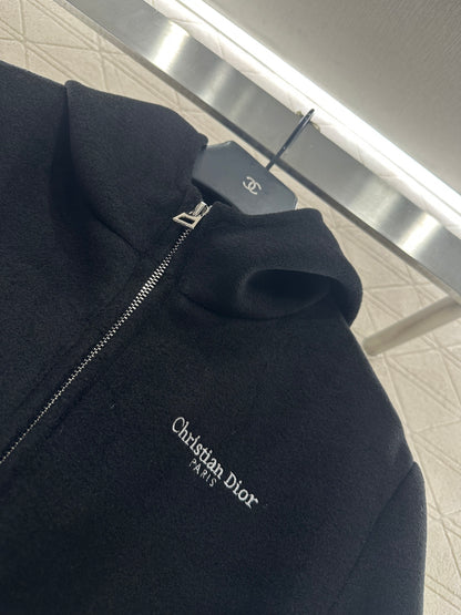 Hooded drawstring jacket