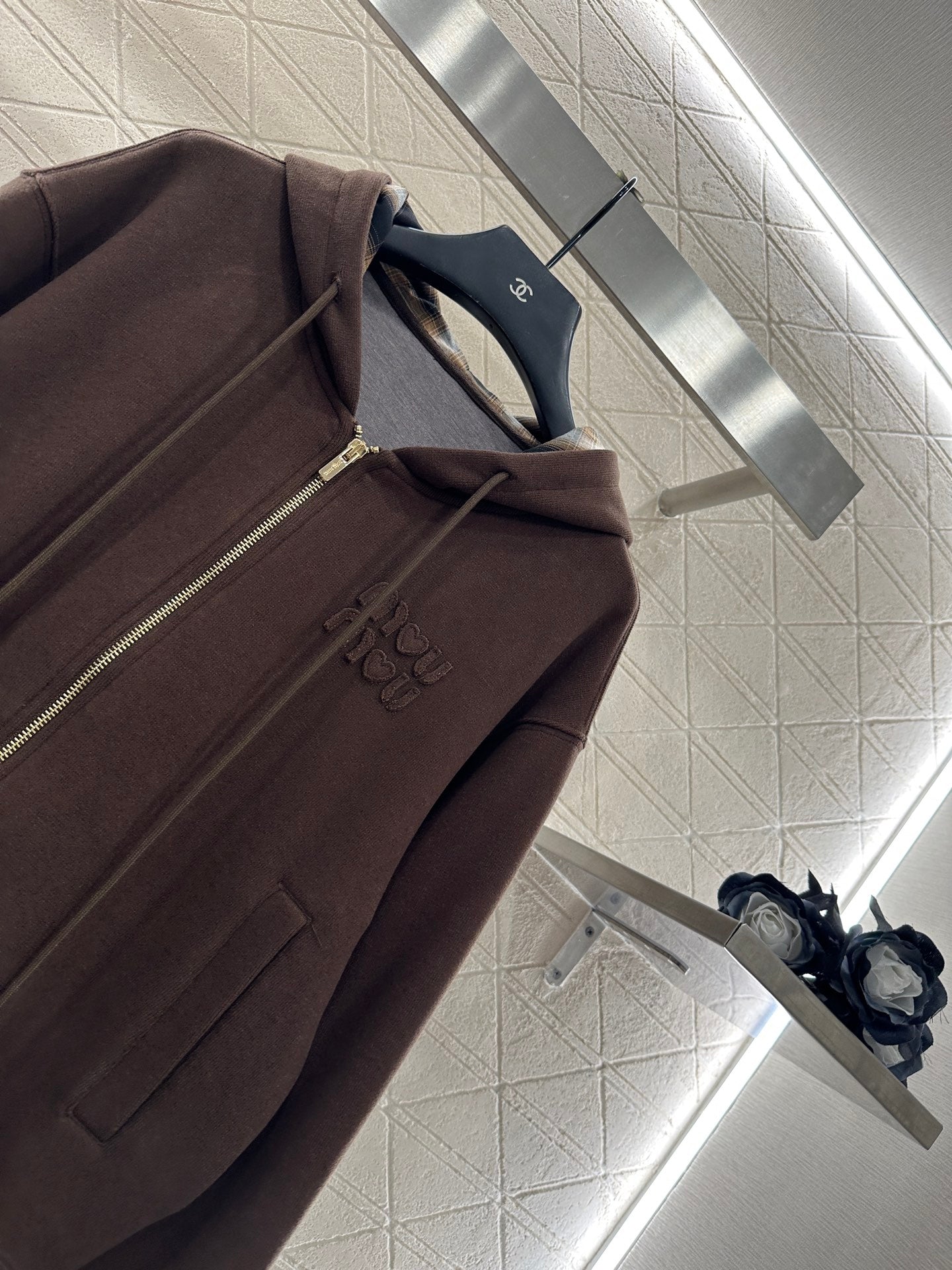 Hooded jacket and pants set