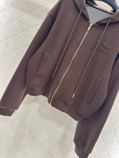 Hooded jacket and pants set