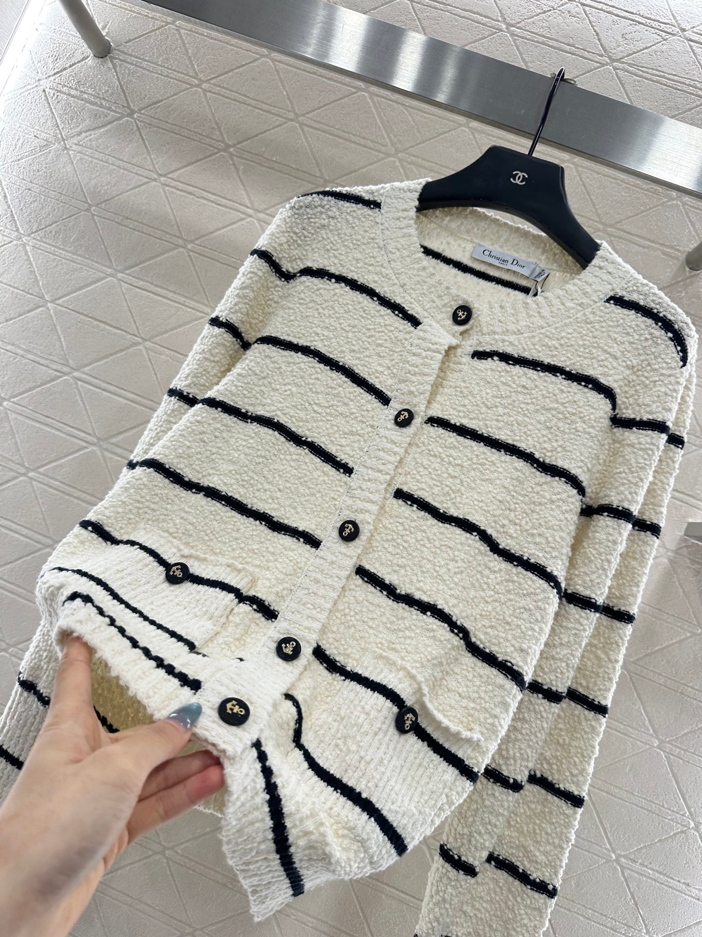 Round neck knitted striped cardigan