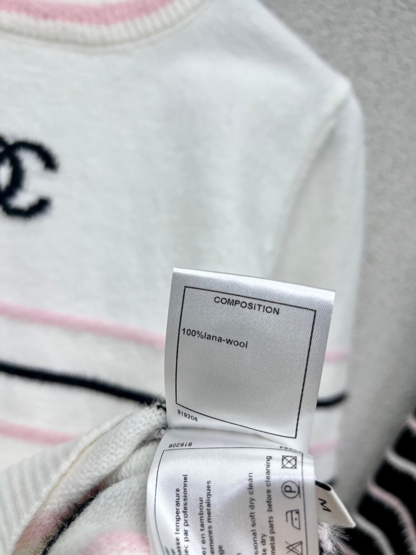 Striped knitted wool