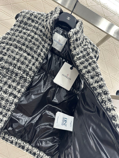 Standing collar woolen down vest