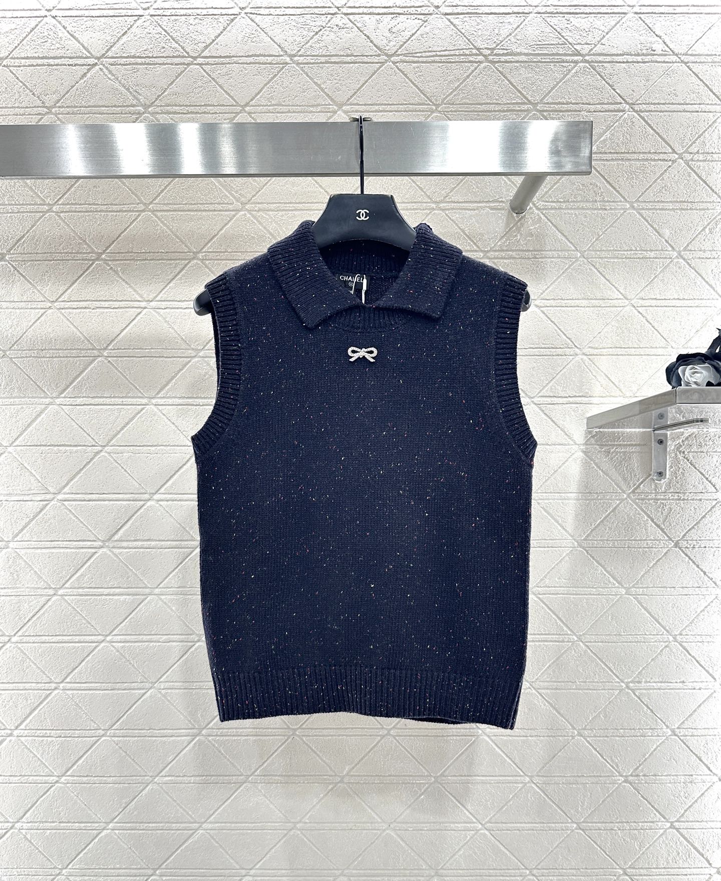 Colorful dot bow knitted vest