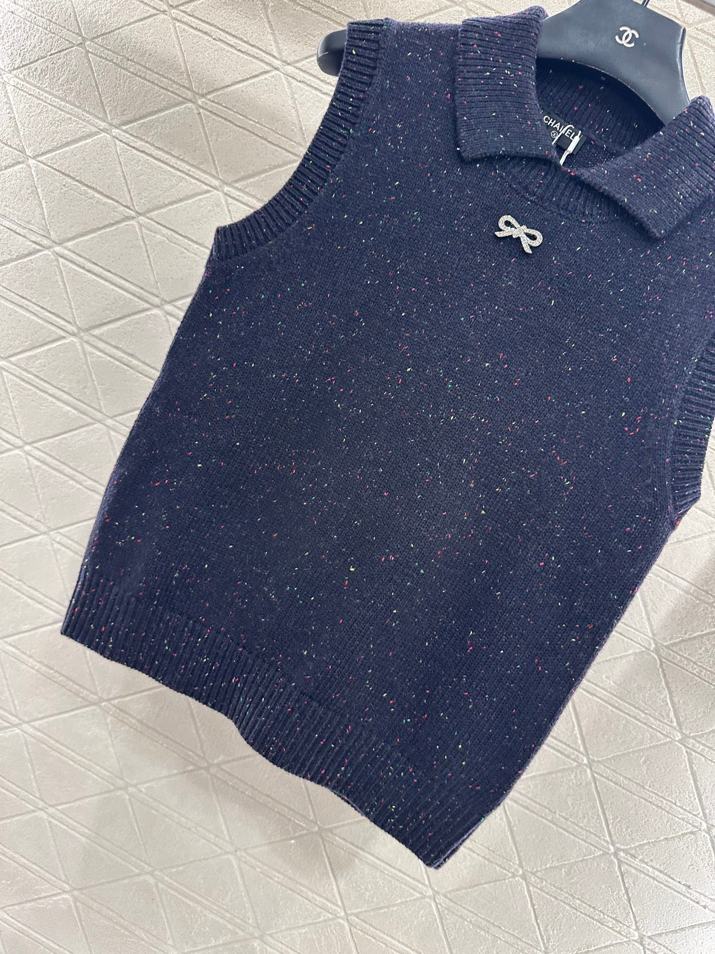 Colorful dot bow knitted vest