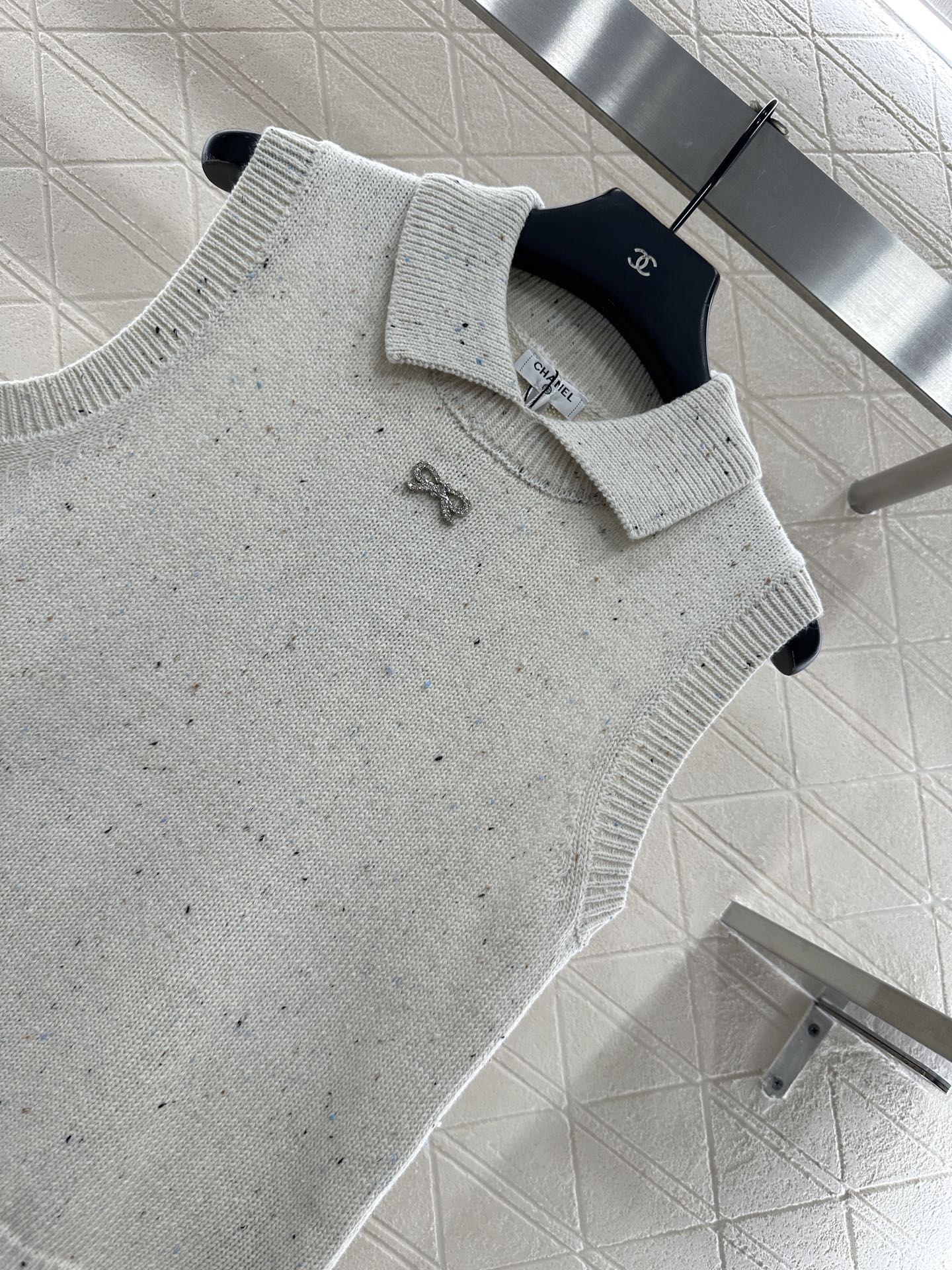 Colorful dot bow knitted vest