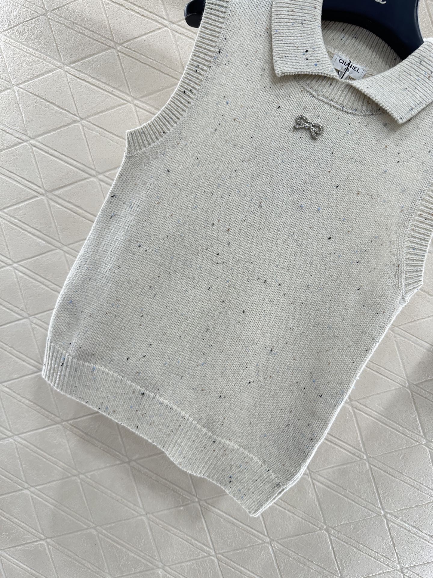 Colorful dot bow knitted vest