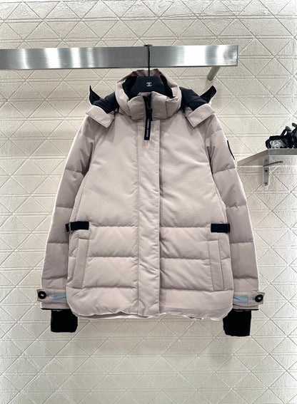 Detachable hooded waist down jacket